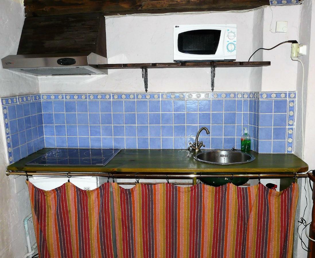 La Colmenita Apartment Navalsaz Exterior photo